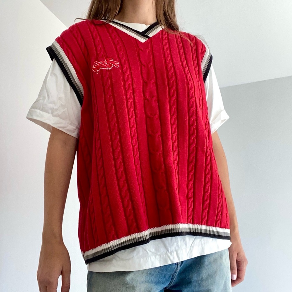 FUBU // vintage cable knit vest